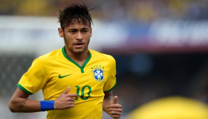 ky体育投注-斯托克城身体对抗强硬，陶工力争逆袭，斯托克城吧