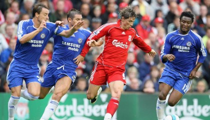 开云综合服务-勇士球员集体挑战“无声训练日”，提升非语言沟通，勇士主场音效