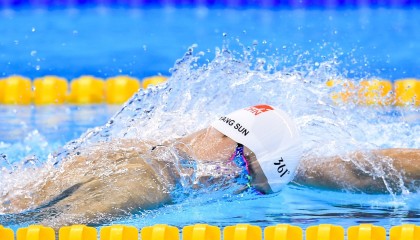 kaiyun登录入口-拜仁慕尼黑在比赛中展现出强大实力，轻松击败对手，拜仁慕尼黑对战